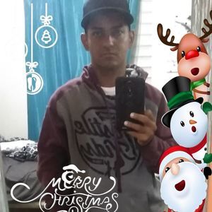 Meet your Posher, Javier